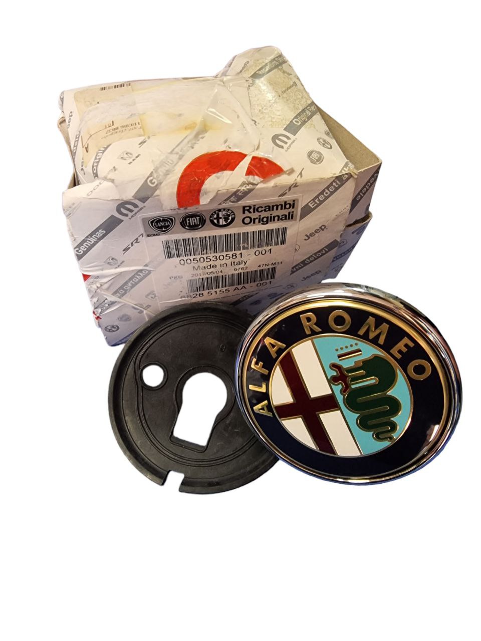 آرم عقب و درب صندوق باز کن آلفارومئو جولیتا اصلی اورحینال